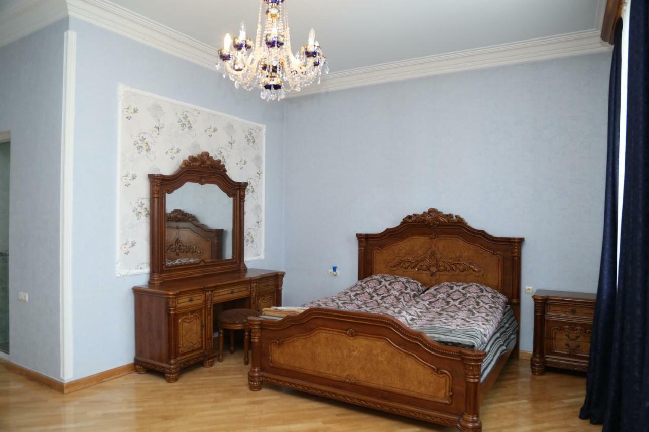 Apartments City On The Palm Тбилиси Екстериор снимка