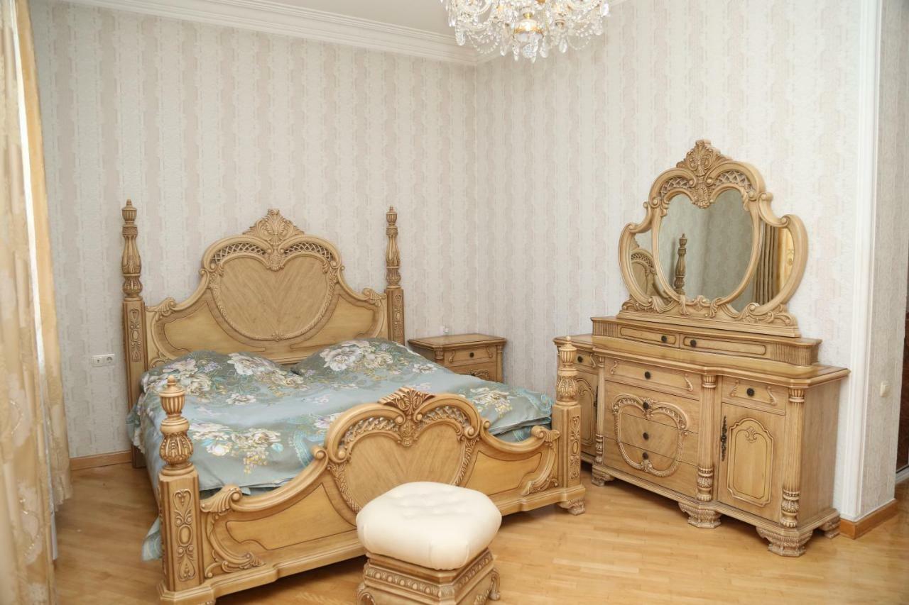 Apartments City On The Palm Тбилиси Екстериор снимка